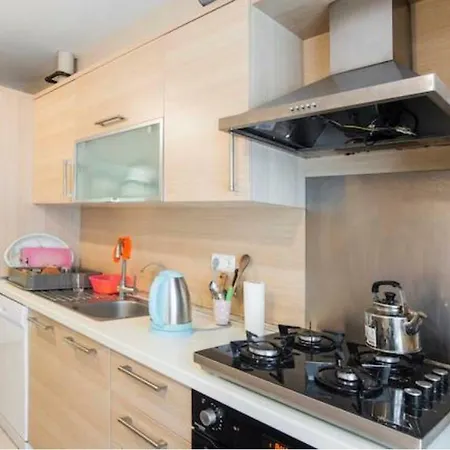 Fi Yaka Esensehir A8 Apartment